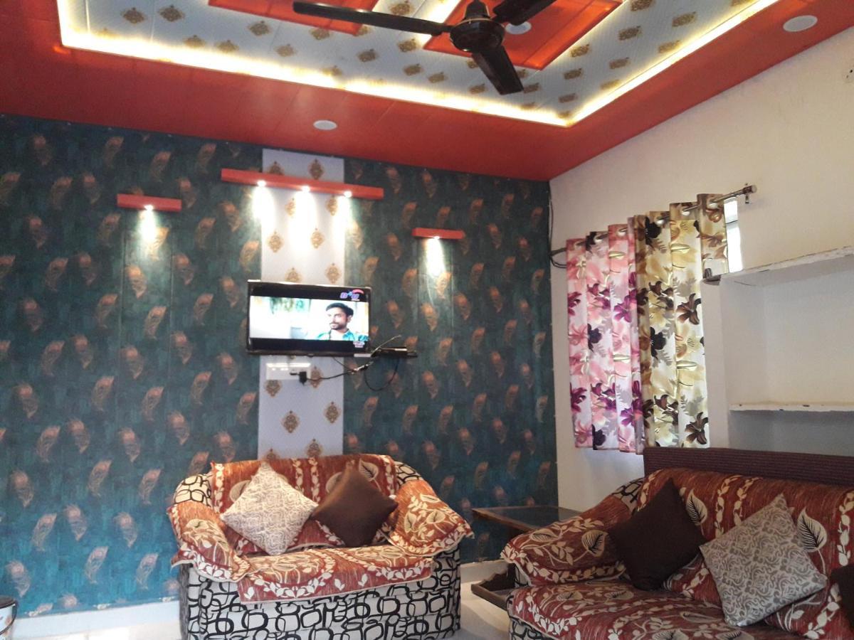 Hotel Rajvihar Pachmarhī Exteriér fotografie